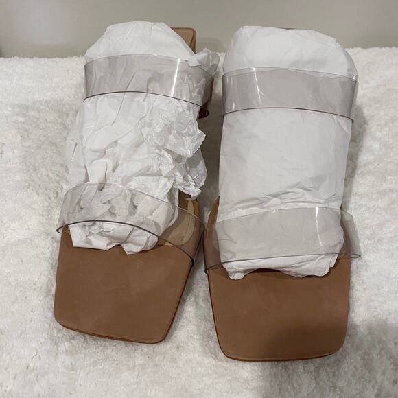 NEW Schutz Taina Vinyl & Leather Slip On Double Strap Mule Sandal Honey Beige 9B - Picture 4 of 8